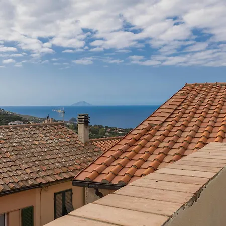 Vicolo Martini - Goelba Apartment *
